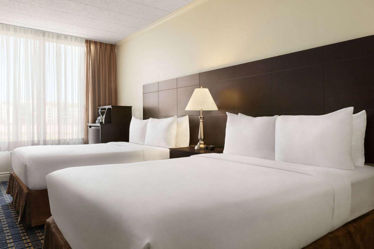 Travelodge By Wyndham Quebec City Hotel & Convention Centre Luaran gambar