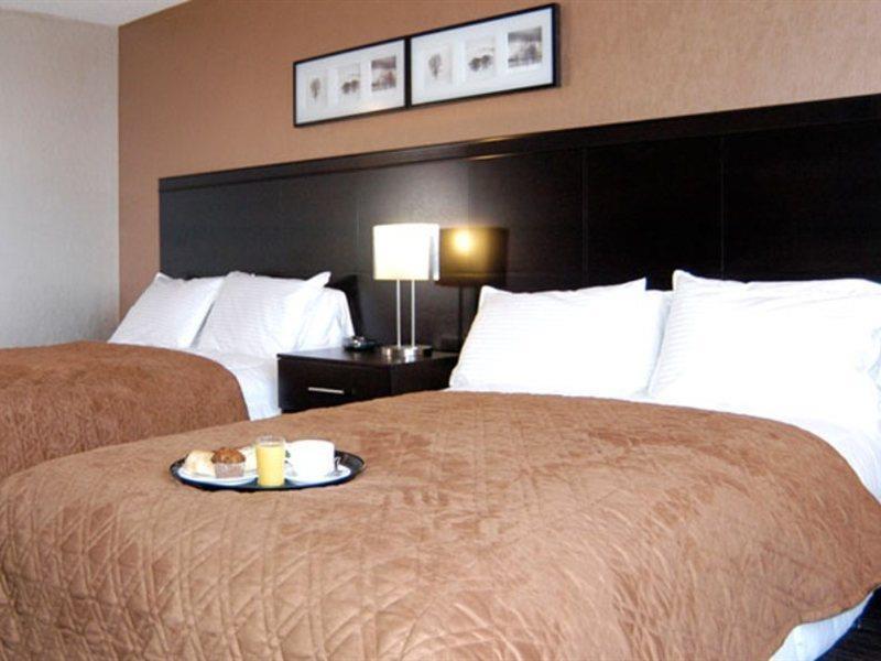 Travelodge By Wyndham Quebec City Hotel & Convention Centre Luaran gambar