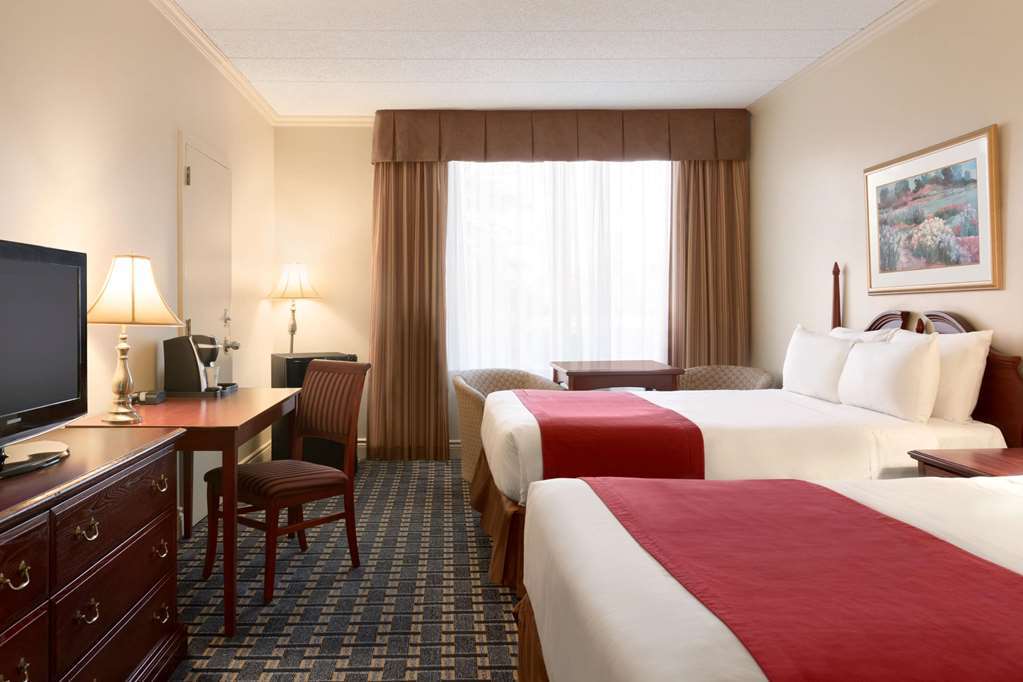 Travelodge By Wyndham Quebec City Hotel & Convention Centre Bilik gambar