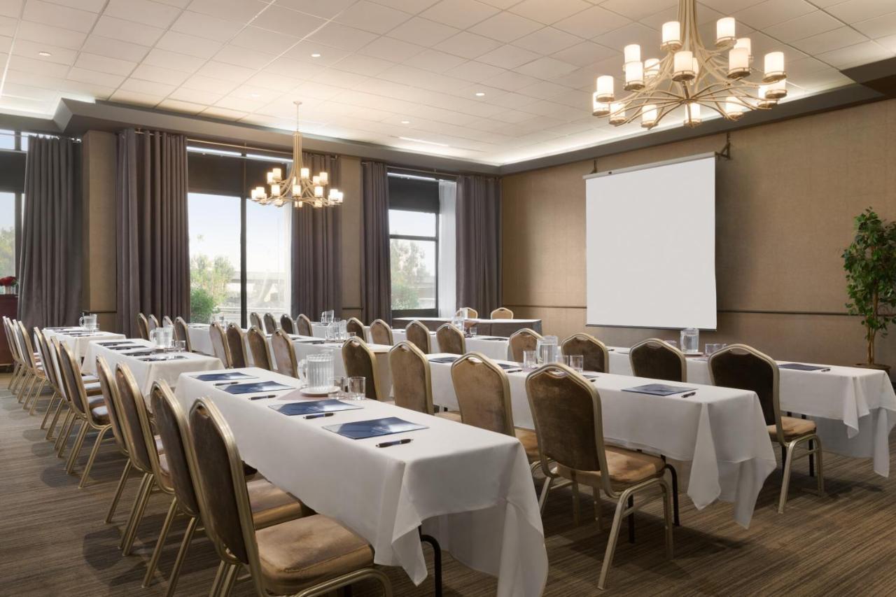 Travelodge By Wyndham Quebec City Hotel & Convention Centre Luaran gambar