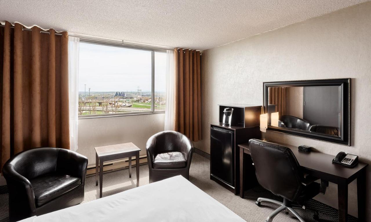 Travelodge By Wyndham Quebec City Hotel & Convention Centre Luaran gambar